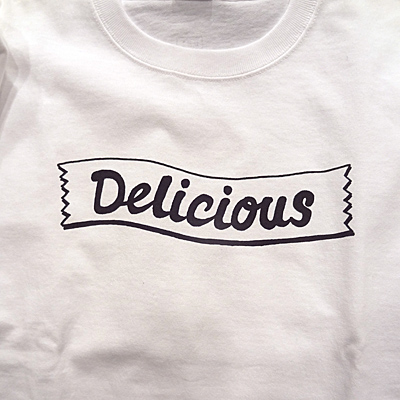 DELICIOUS_DELICIOUS_TEE_02.jpg